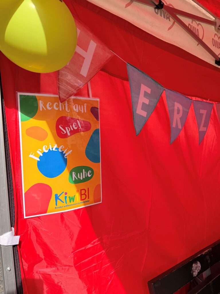 Spielfest zum Weltkindertag auf dem Klosterplatz